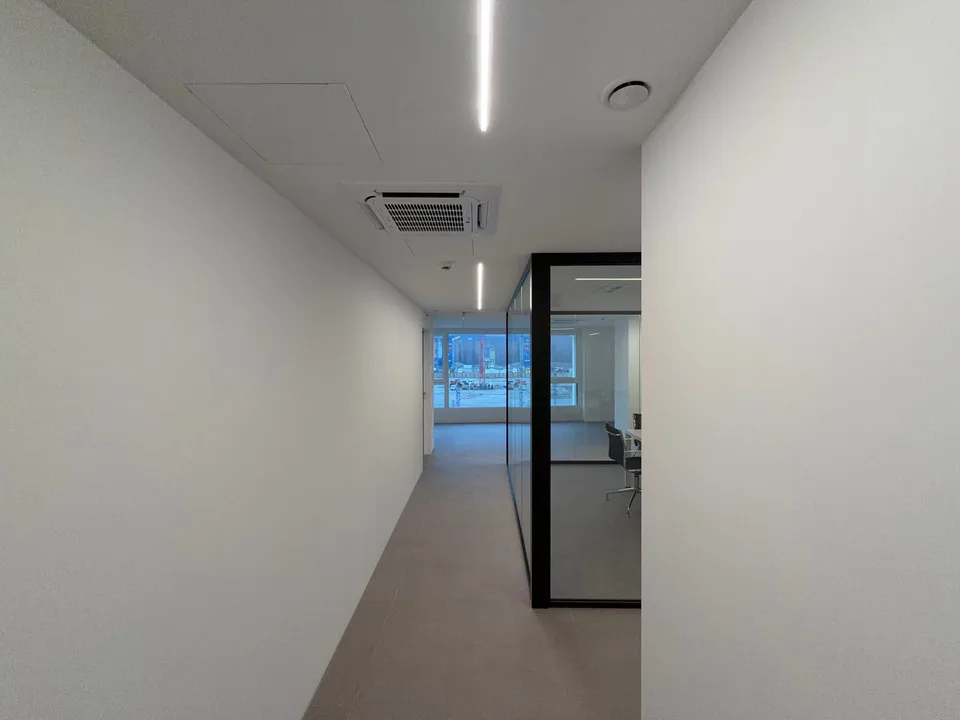 Arbed Smart Center - Büro in Castione-Arbedo (TI)