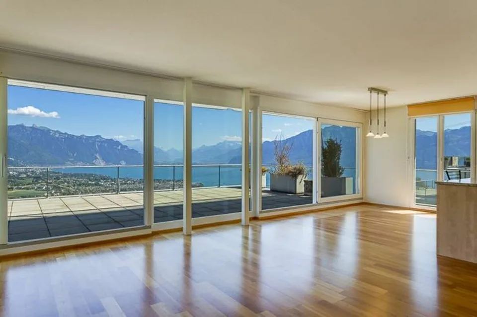 Apartment 5.5 rooms in Chardonne