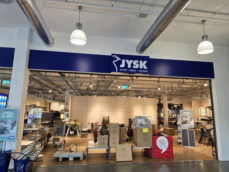 Attraktive Gewerbeflächen in Lyssach – Top-Lage mit hoher Visibilität – Foto 9 von 12