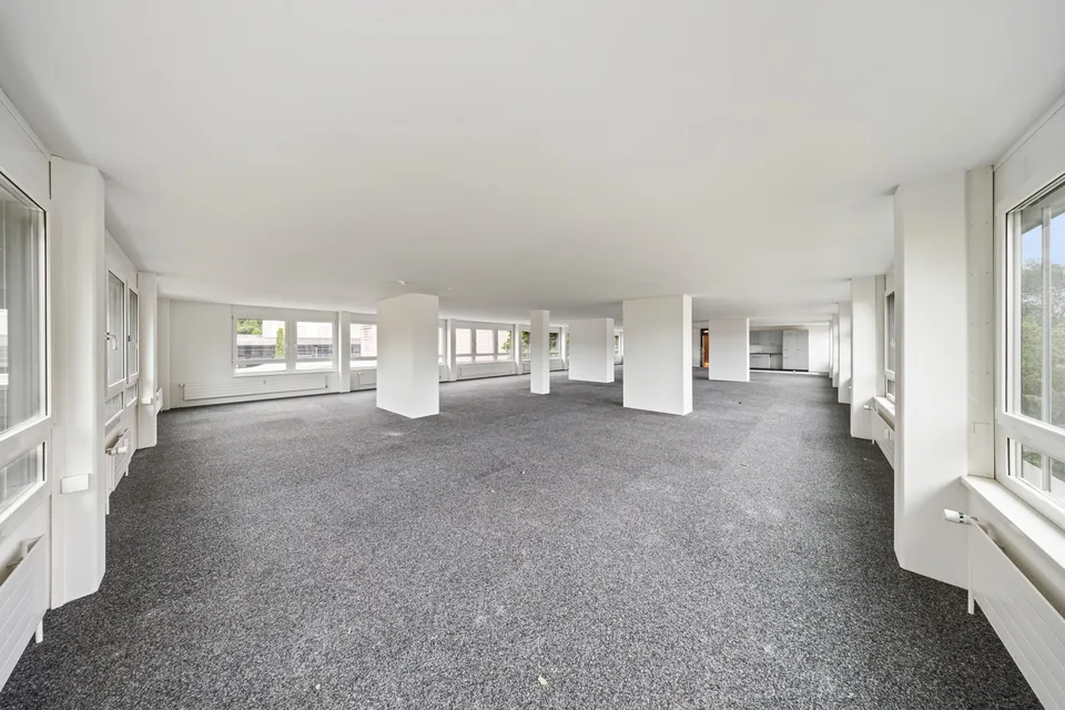 Space for ideas, growth, and collaboration - Office near the city of Bern