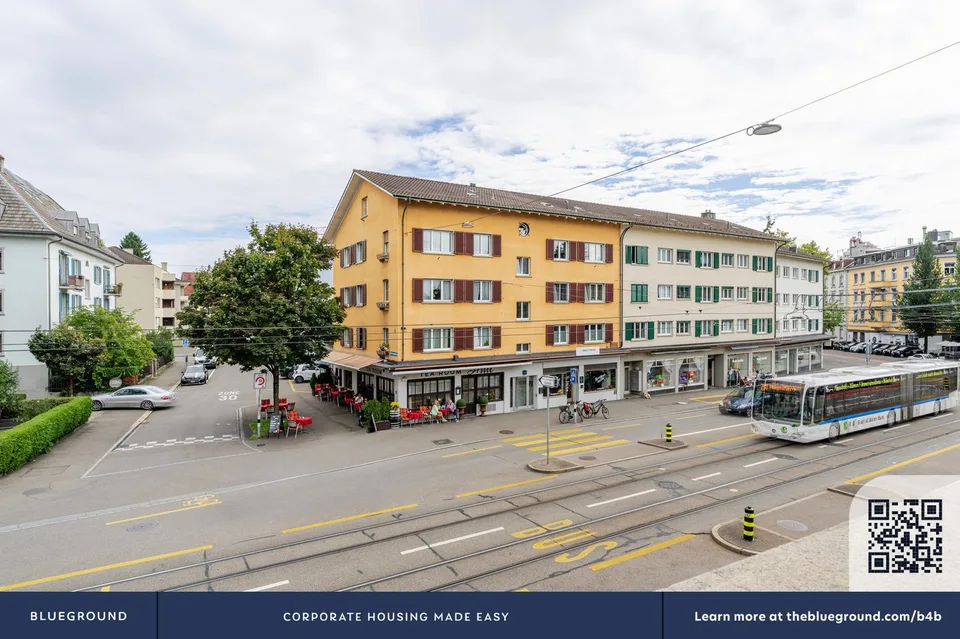 Blueground ID245, Seebach