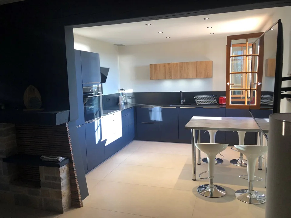 VICINO A BANDOL AFFITTO VILLA SUL MARE LA SETTIMANA TENUTA PRIVATA CON PISCINA – foto 13 di 17