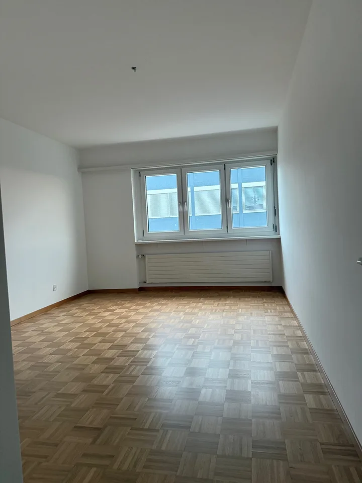 3-Zimmerwohnung direkt beim Bahnhof