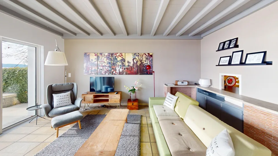 Charming 3 bedroom Lakeside House with Private Jetty - Buchillon!