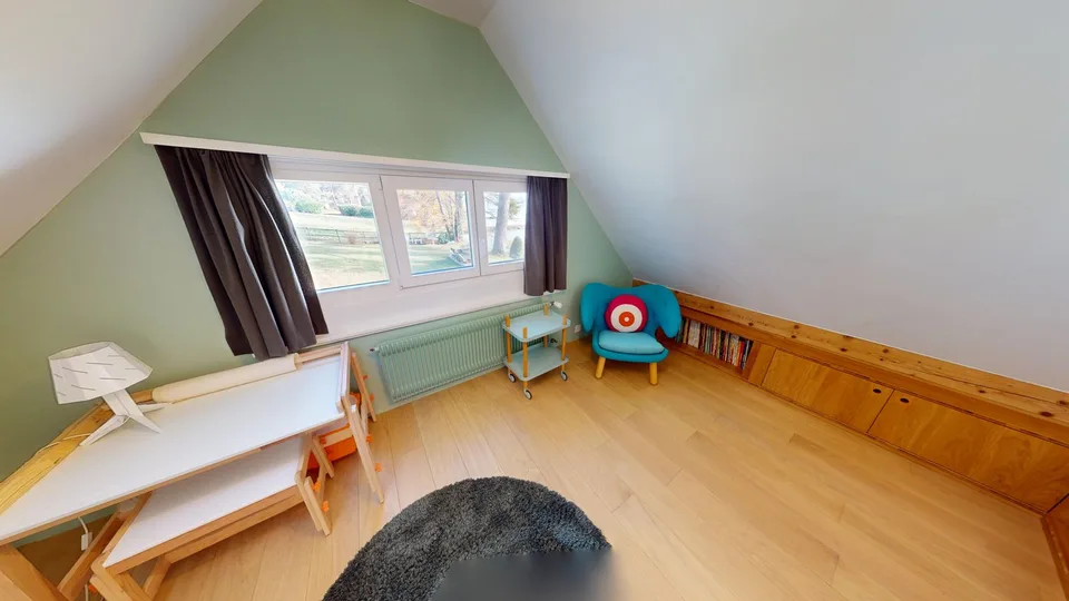Charming 3 bedroom Lakeside House with Private Jetty - Buchillon!
