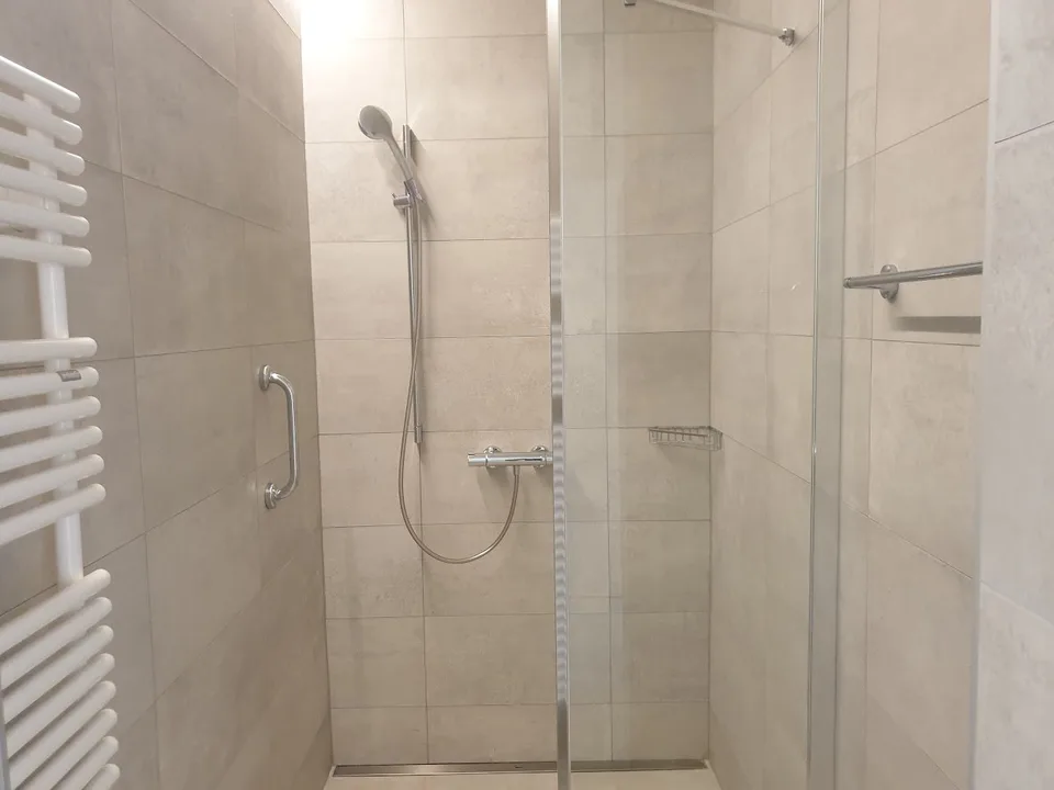 Meraviglioso appartamento di 3.5 locali con giardino privato – foto 7 di 10