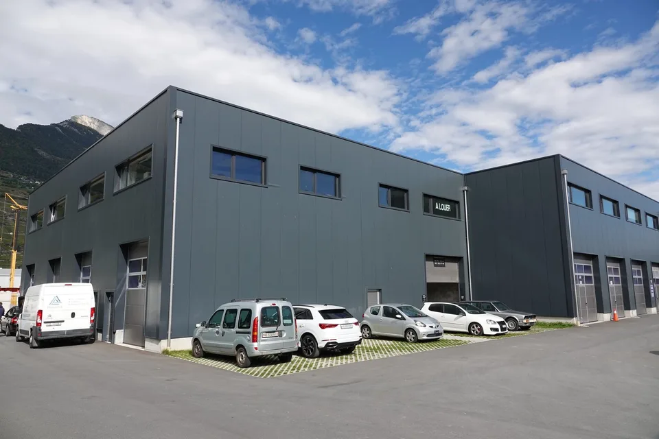 Halle industrielle à Vétroz