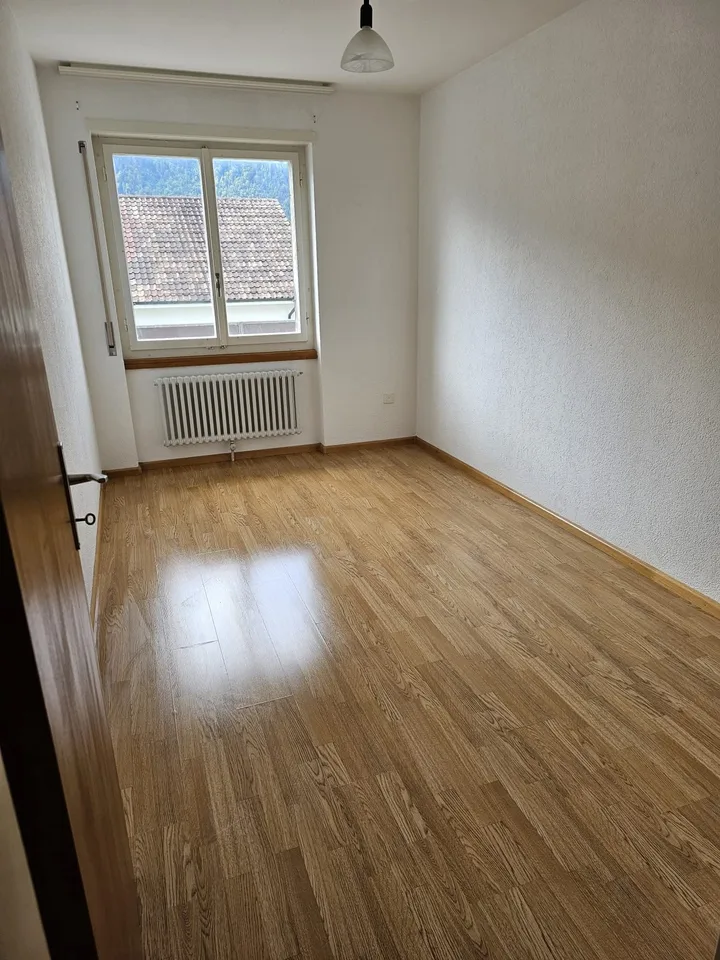Schönes 4,5-Zimmer-Apartment im 3. Stock – Foto 8 von 12