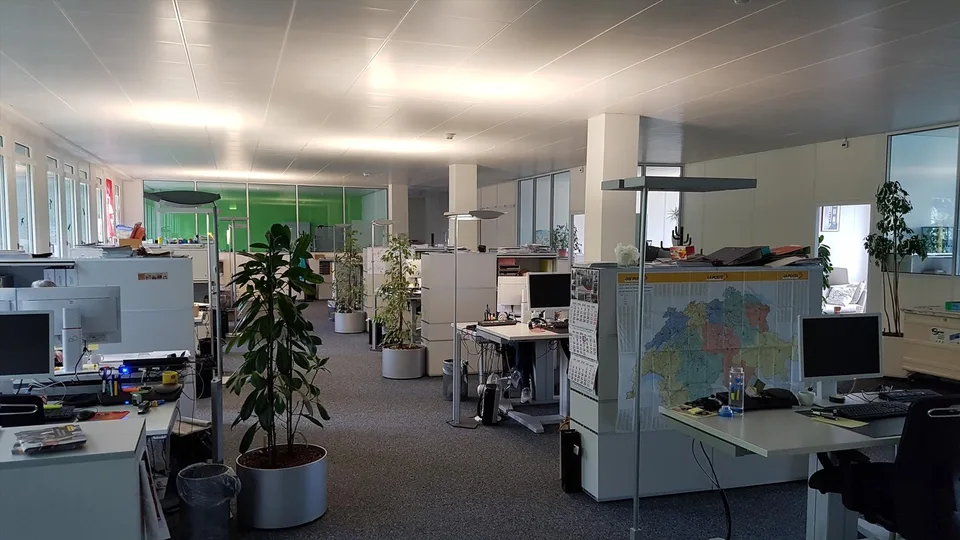 Chemin de Chantemerle 15 - 2e et 3e étage - surfaces bureaux avec kitchenette