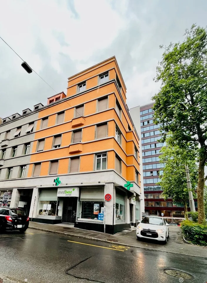 Apothekenräumlichkeiten-Verkaufsfläche und Büros, Brüggstrasse 2 Biel