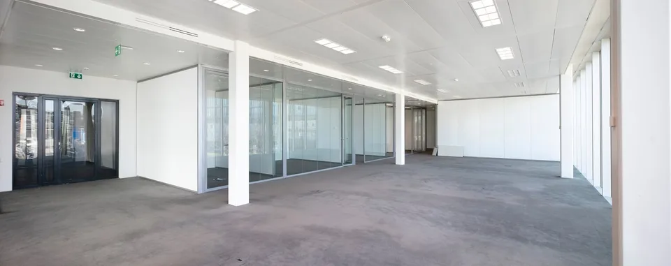 Verfügbare Fläche 450 m2 - Gebäude Galaise 24 in Plan-Les-Ouates