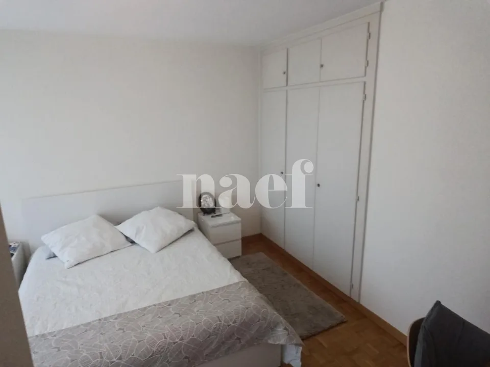 Vier-Zimmer-Wohnung in der Nähe des Bertrand-Parks