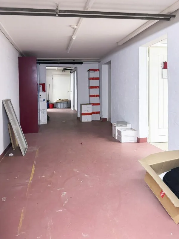 Officina / Locali di stoccaggio 26.06
