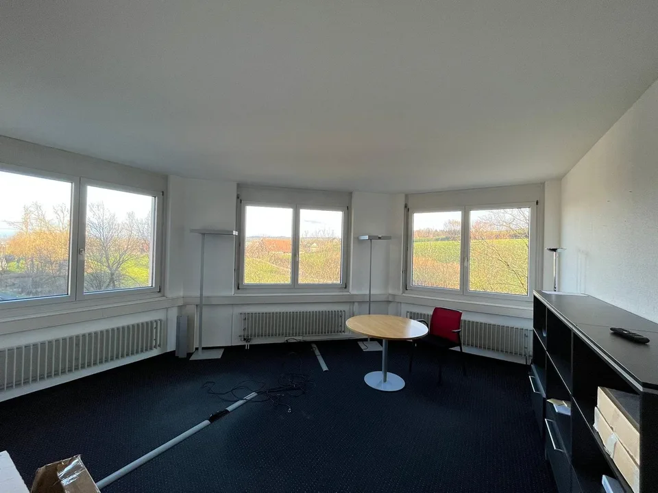 Schöne & Zentrale Bürofläche zu Vermieten – Foto 14 von 20