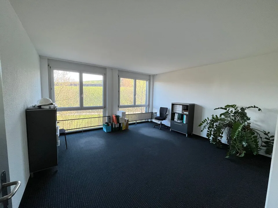 Schöne & Zentrale Bürofläche zu Vermieten – Foto 16 von 20