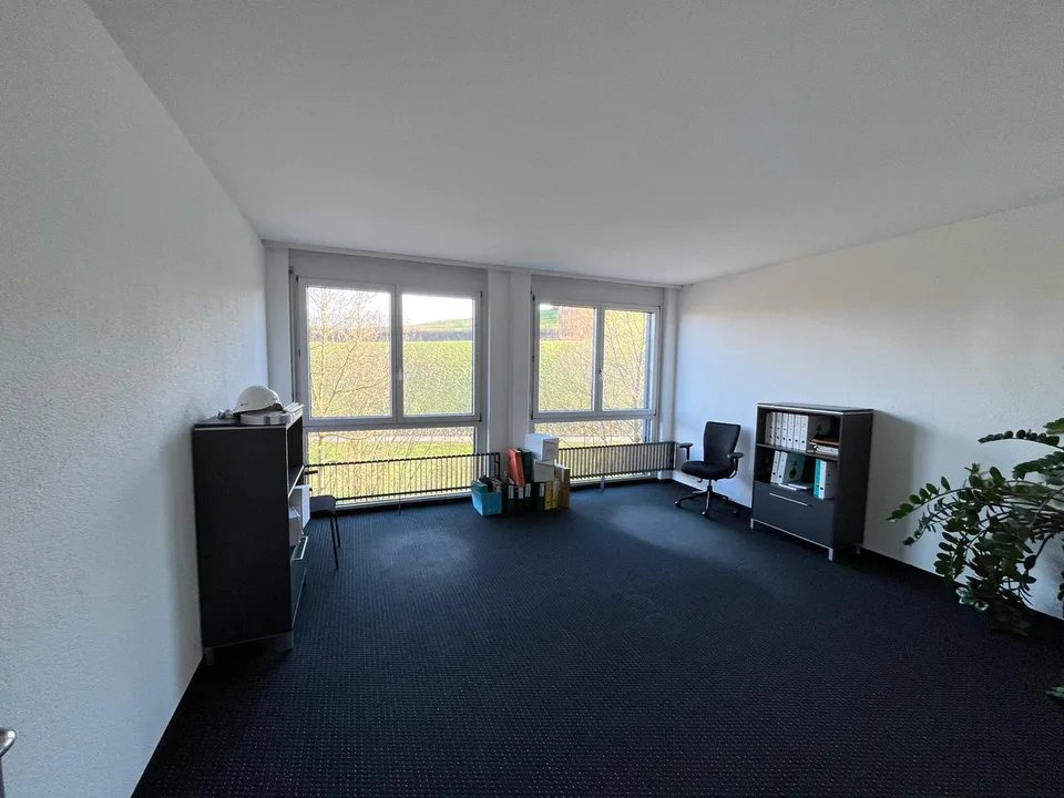 Schöne & Zentrale Bürofläche zu Vermieten – Foto 9 von 20