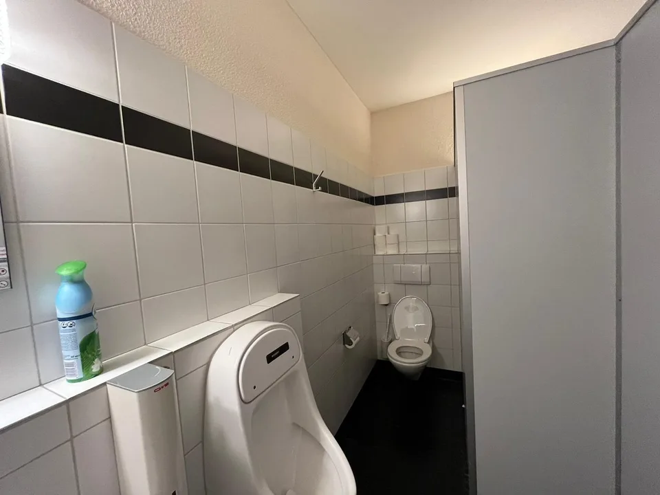 Schöne & Zentrale Bürofläche zu Vermieten – Foto 19 von 20