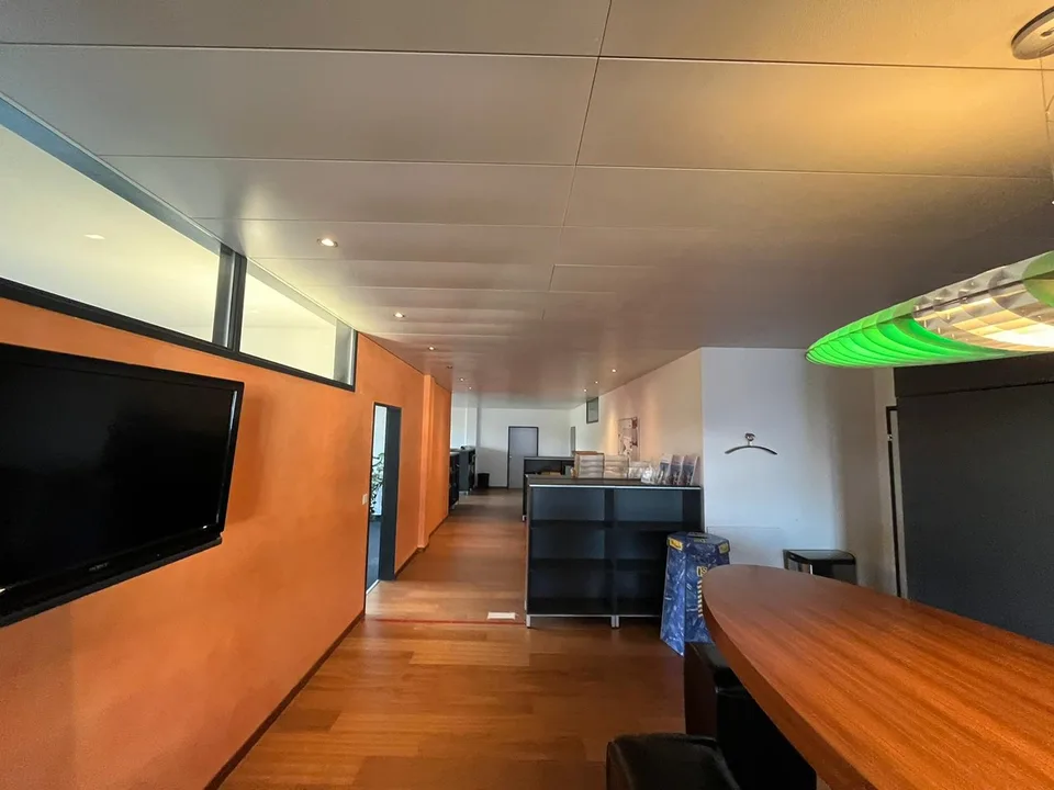 Schöne & Zentrale Bürofläche zu Vermieten – Foto 10 von 20