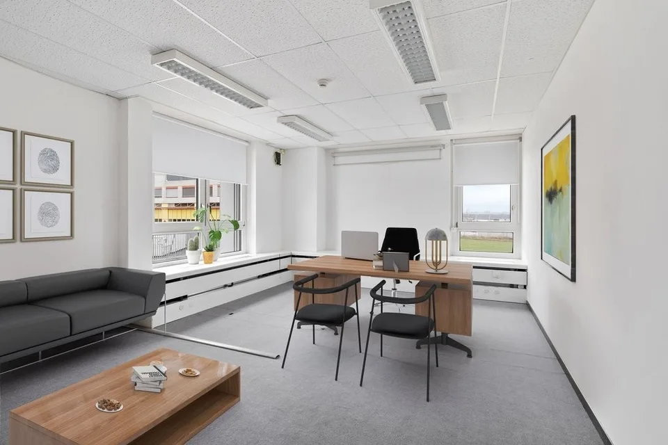 Bureaux à louer - env. 66 m2 à proximité de l'aéroport