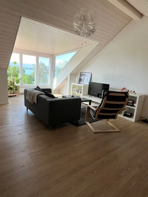 Wohnen mit prächtiger Seesicht