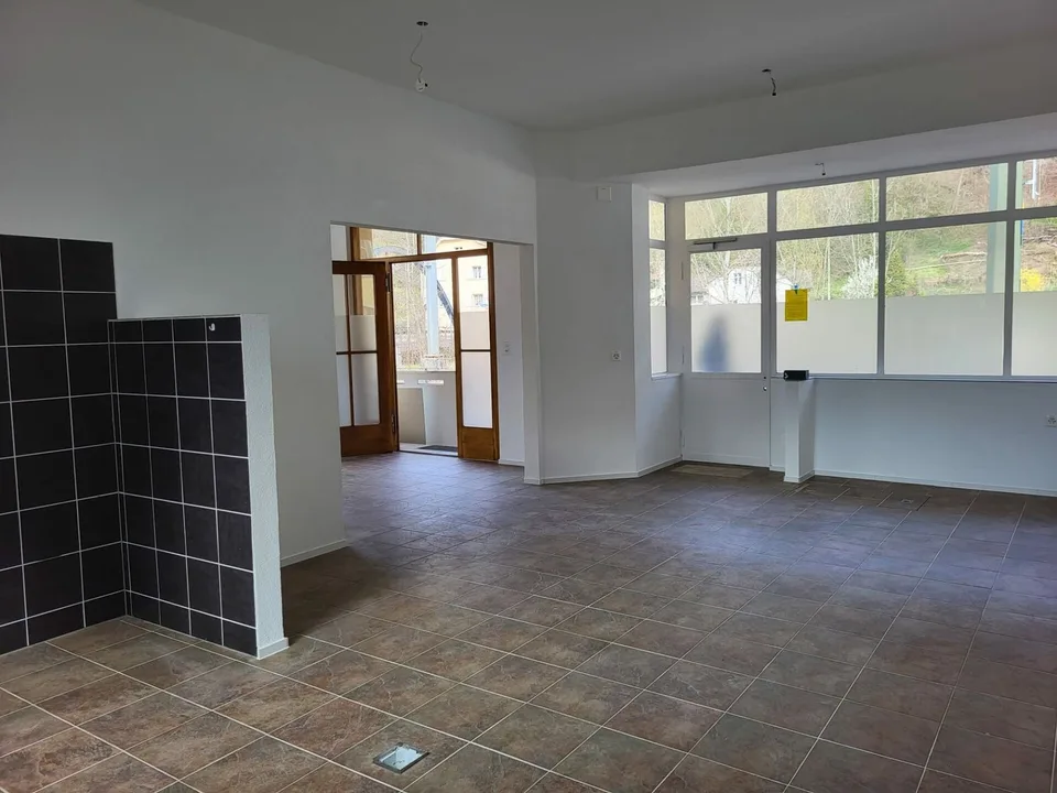 Büro-/Gewerbefläche am Bahnhof Bärschwil