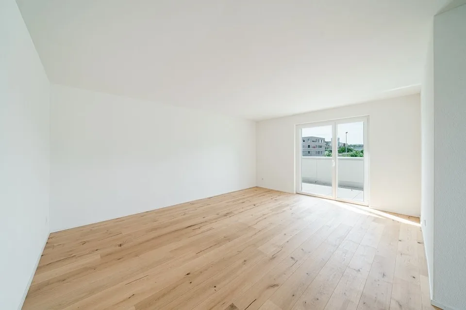 GROSSZÜGIGE UND MODERNE ATTIKA
