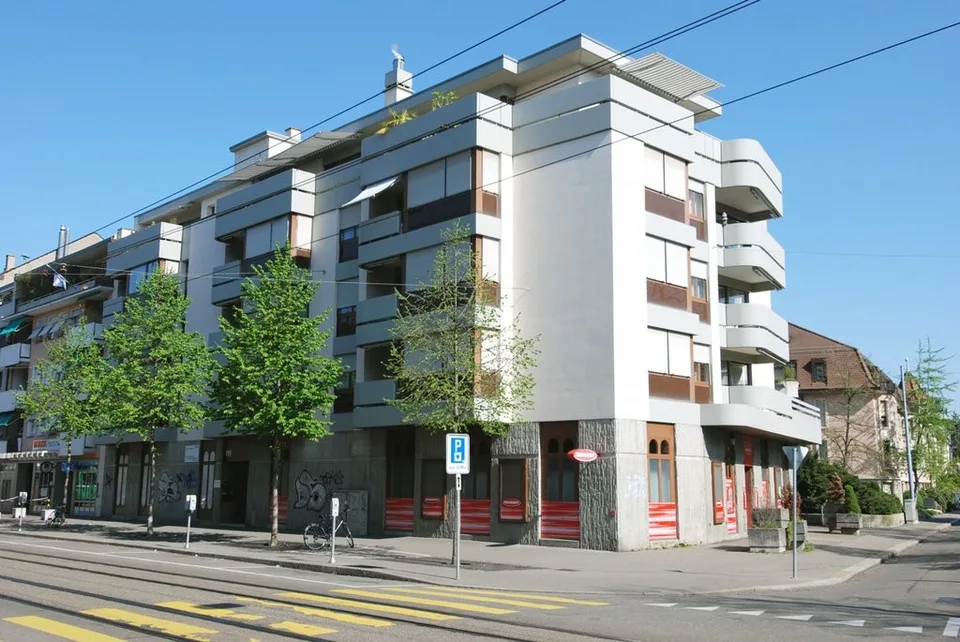 Autoeinstellhallenplätze