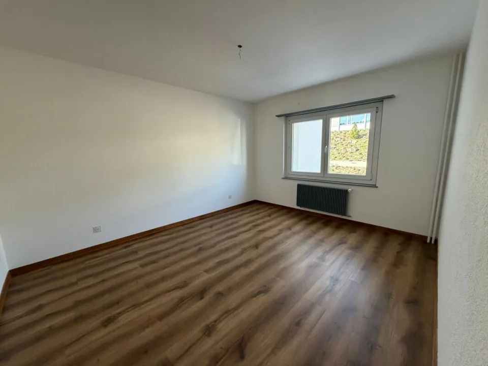4.5 Zimmer Wohnung in Tramelan – Foto 7 von 8