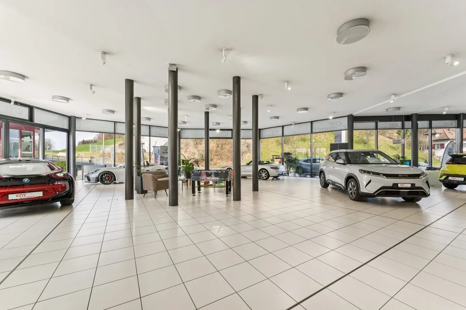 Verkaufsfläche/Showroom zum Vermieten!