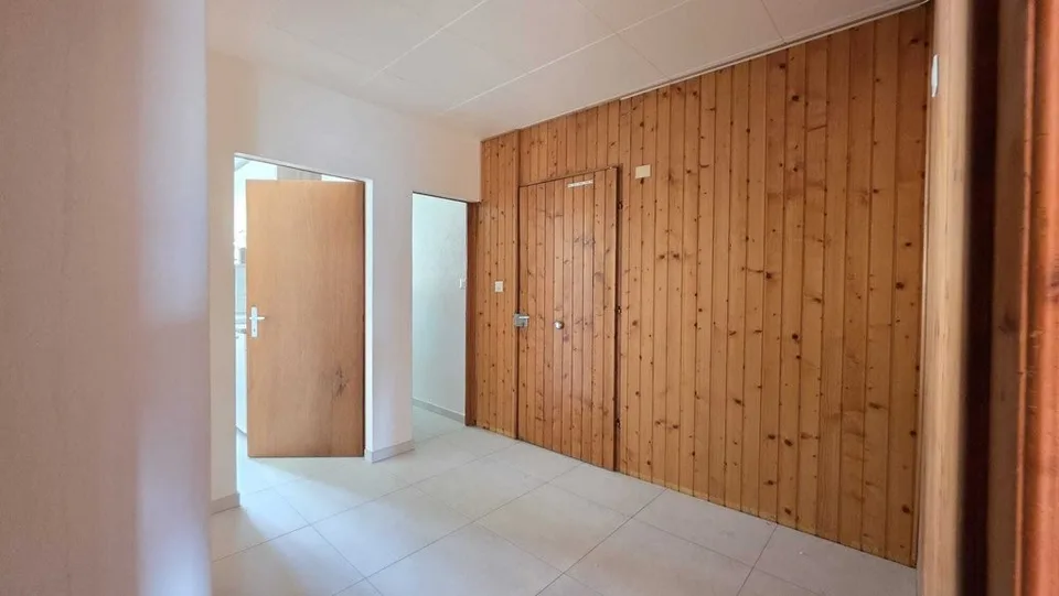 BEAU LOGEMENT DANS QUARTIER CALME