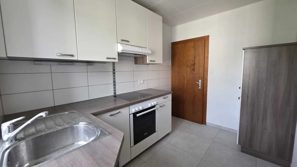 BEAU LOGEMENT DANS QUARTIER CALME