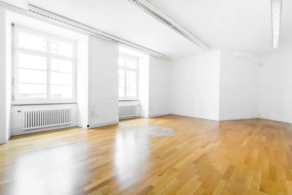 Spazi esclusivi per uffici in un edificio storico – foto 6 di 9