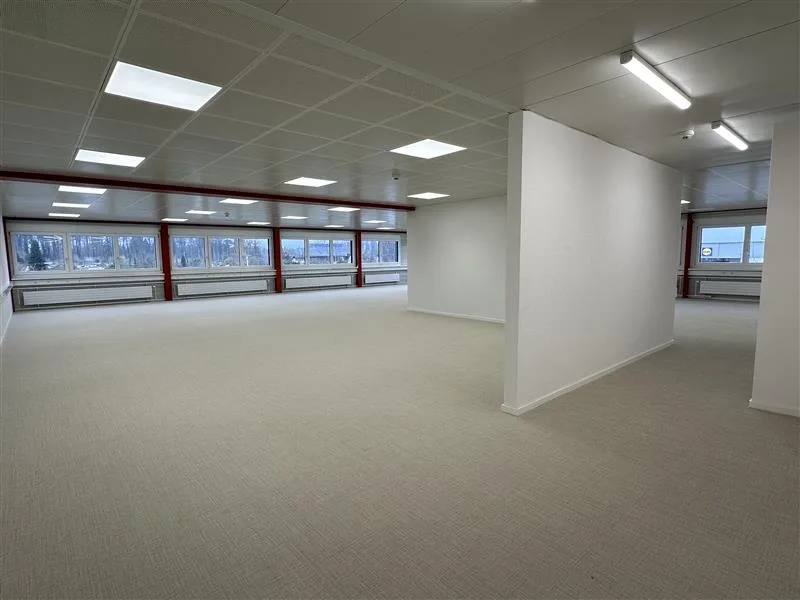 Uffici moderni di 231m2 a Romanel-sur-Lausanne