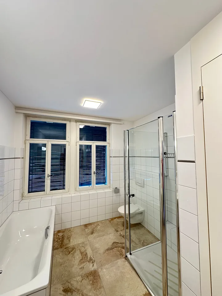 Appartamento moderno 2.5 locali con balcone a Goldach