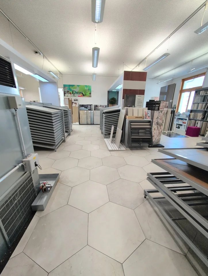 Zu vermieten, Lagerflächen hauptsächlich für Lagerzwecke, in Sion! – Foto 37 von 58