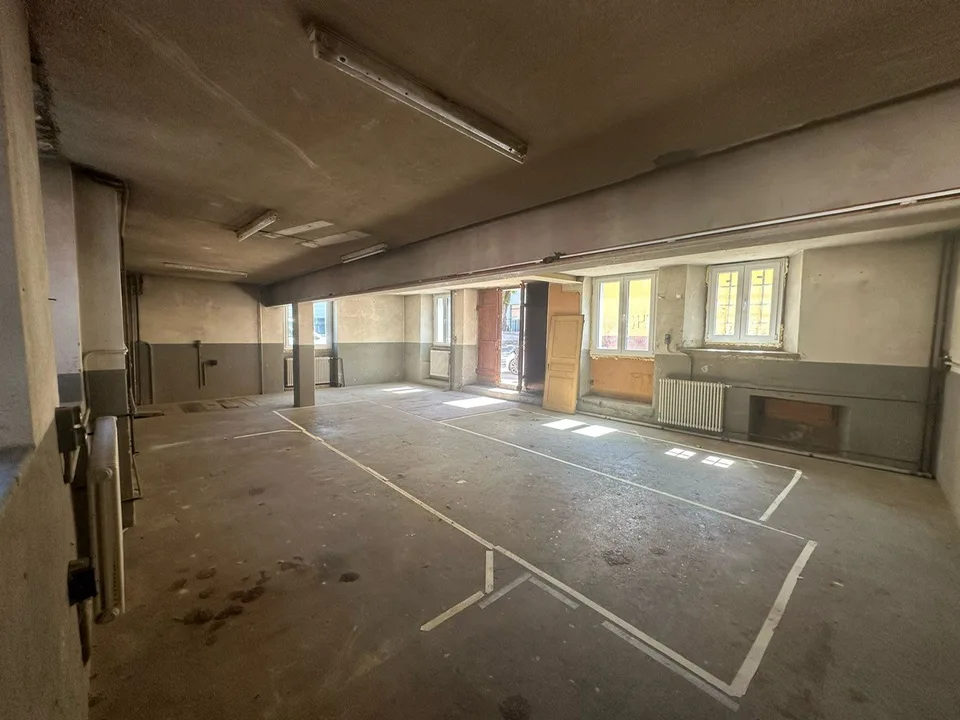 Local industriel / atelier à louer – Rue de la Ronde 25, La Chaux-de-Fonds