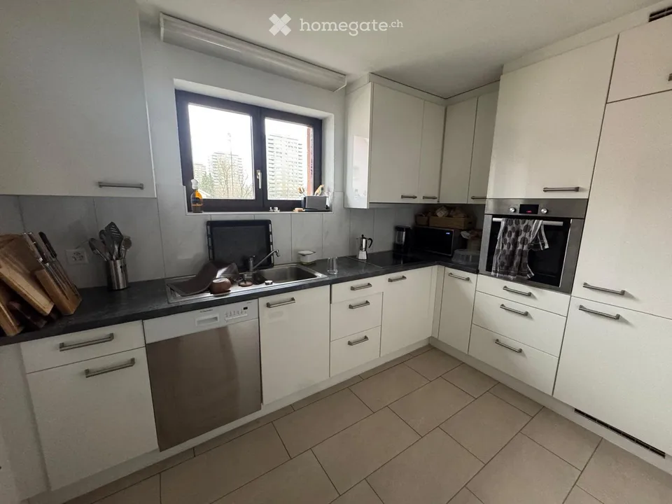 Delizioso appartamento a maisonnette di 3 locali a Birsfelden