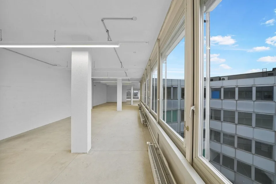 "Praktische Gewerbefläche mit 1'000 kg/m² Bodenlast - Aussicht inkl.!" – Foto 13 von 13