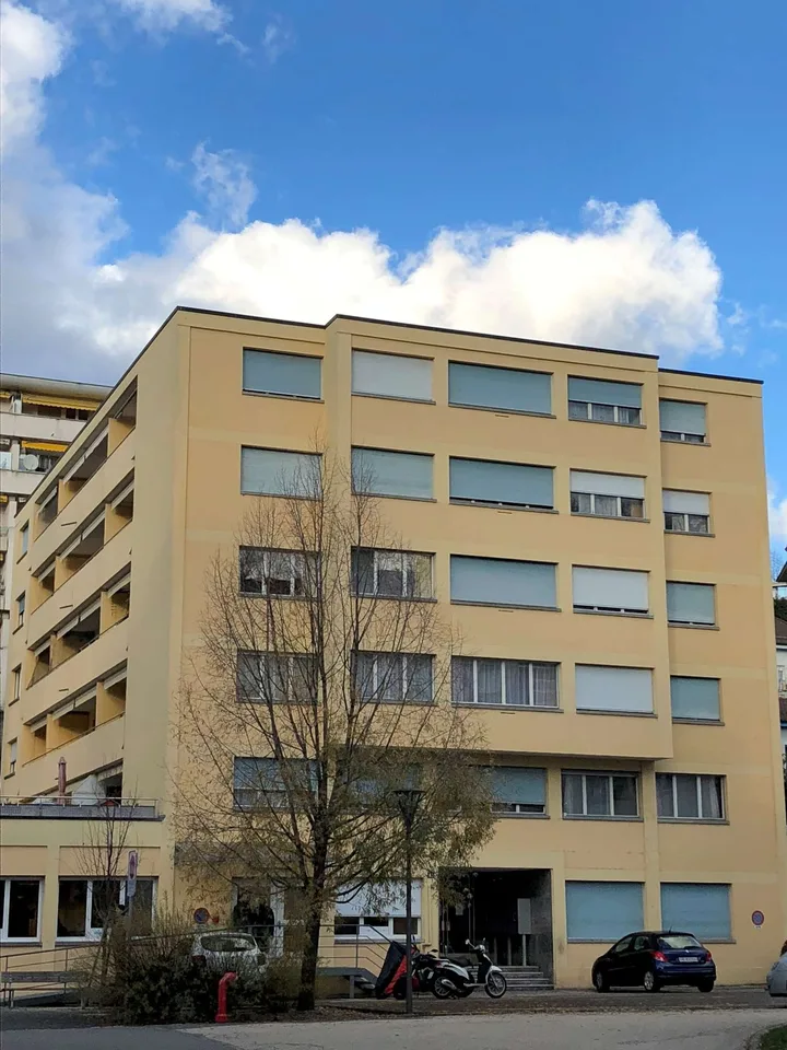 Locali con più spazi, tra cui una cucina attrezzata – foto 8 di 8