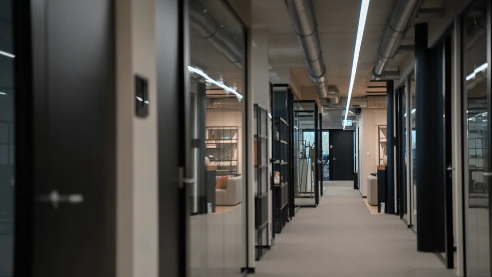 Vollmöbliertes Einzelbüro (All-inclusive Services) – Foto 14 von 15