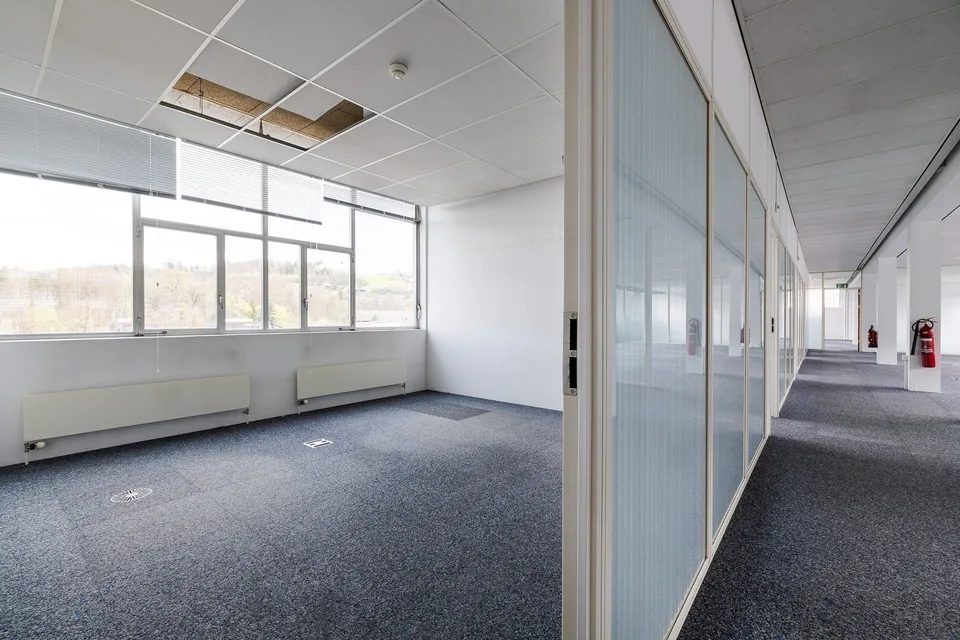 Büro mit Fokus - hier wird gearbeitet, nicht geshowt – Foto 10 von 12