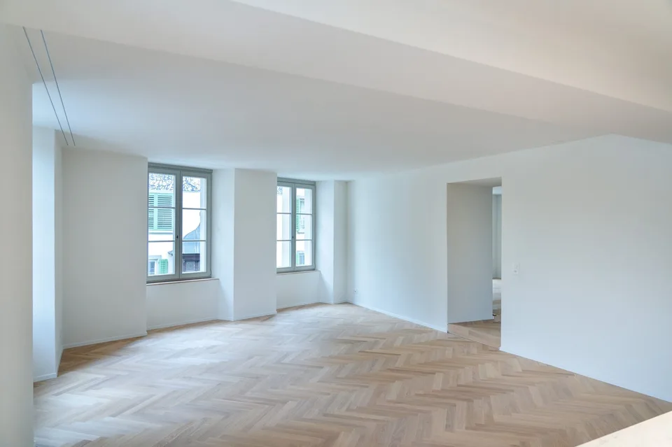 Appartamento di 4,5 locali elegante nel cuore del centro storico di Bremgarten AG