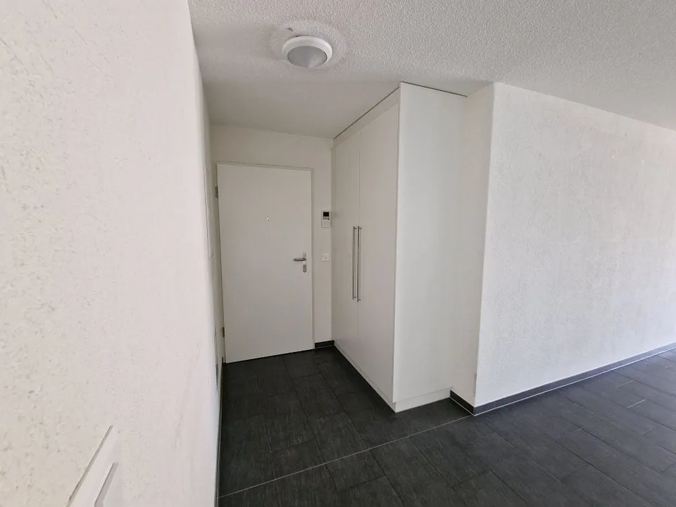 4 1/2-room apartment, 1st floor right