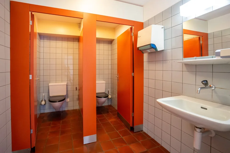Vielseitig nutzbare Gewerberäume zu vermieten – Foto 9 von 9