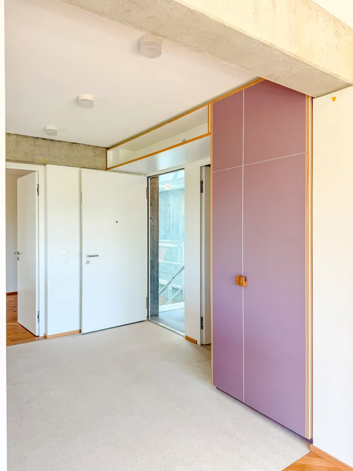 Vivere con stile e vista – appartamento 2.5 locali in una posizione popolare a Zurigo – foto 6 di 6