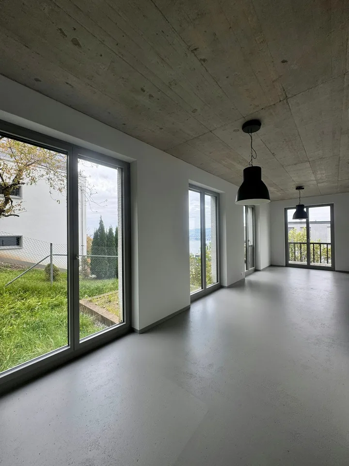 Espace de bureau spacieux avec cuisine de thé et douche à louer – photo 6 sur 9