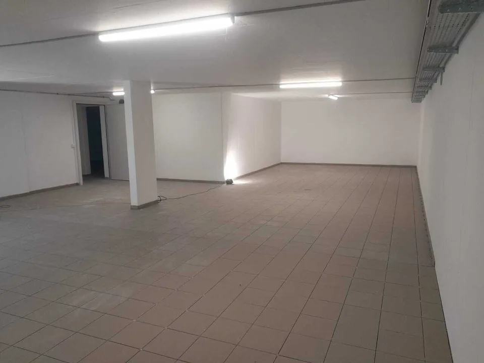 Storage/leisure space with flexible area