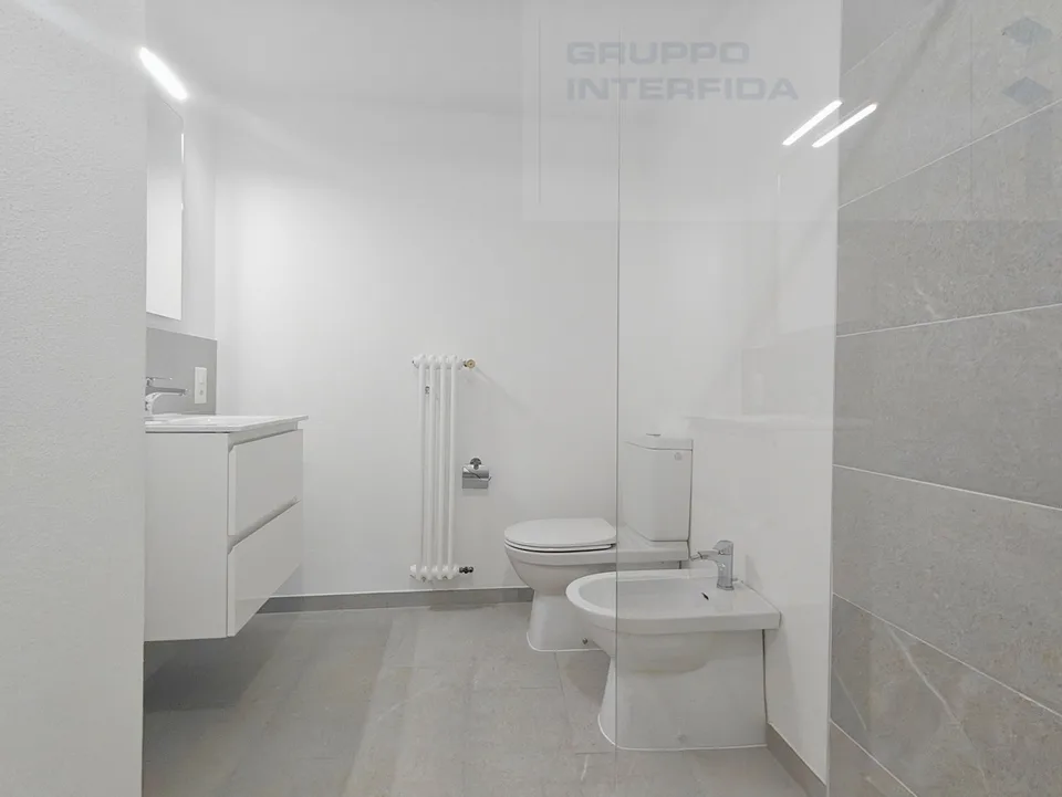 LUMINOSO 3.5 LOCALI RISTRUTTURATO