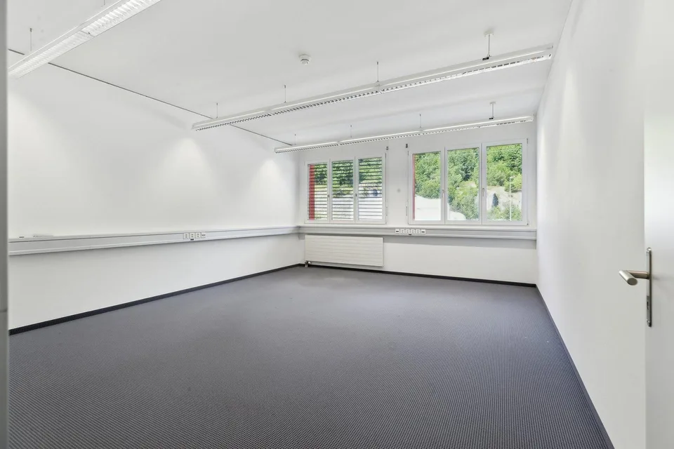 Industrie trifft Innovation Büro- und Gewerbeflächen auf renommiertem Areal – Foto 8 von 12