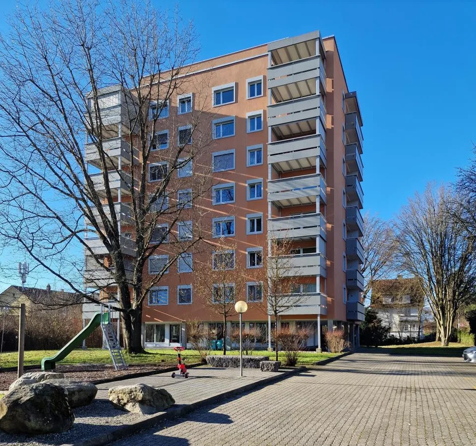 Charmante, neu renovierte 3-Zimmerwohnung